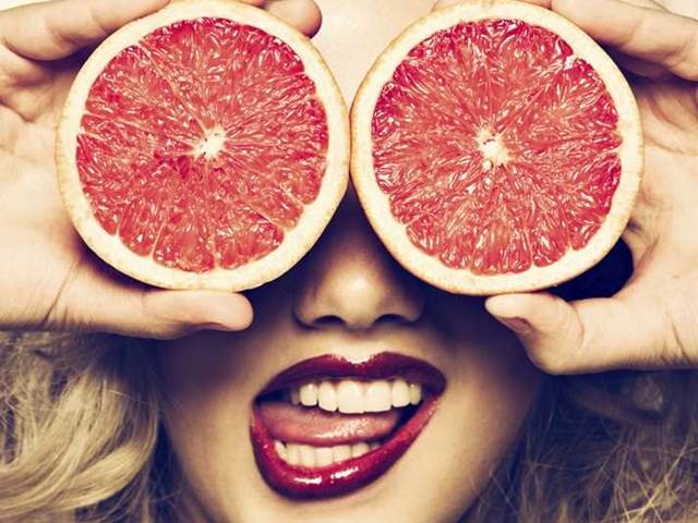 Rychlý úbytek kil slibuje grapefruitová dieta