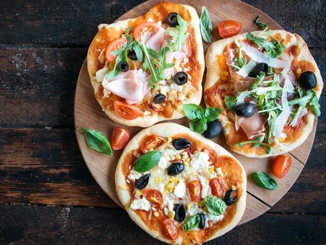 Domácí lowcarb bezlepková pizza