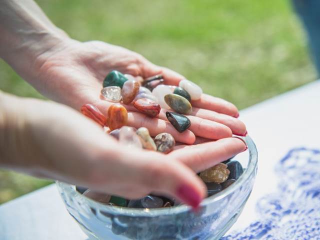 Léčivé kameny vás zbaví zbytečných zlozvyků